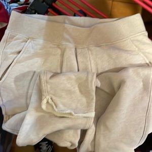 Frank and Eileen triple fleece tulip ankle sweatpants